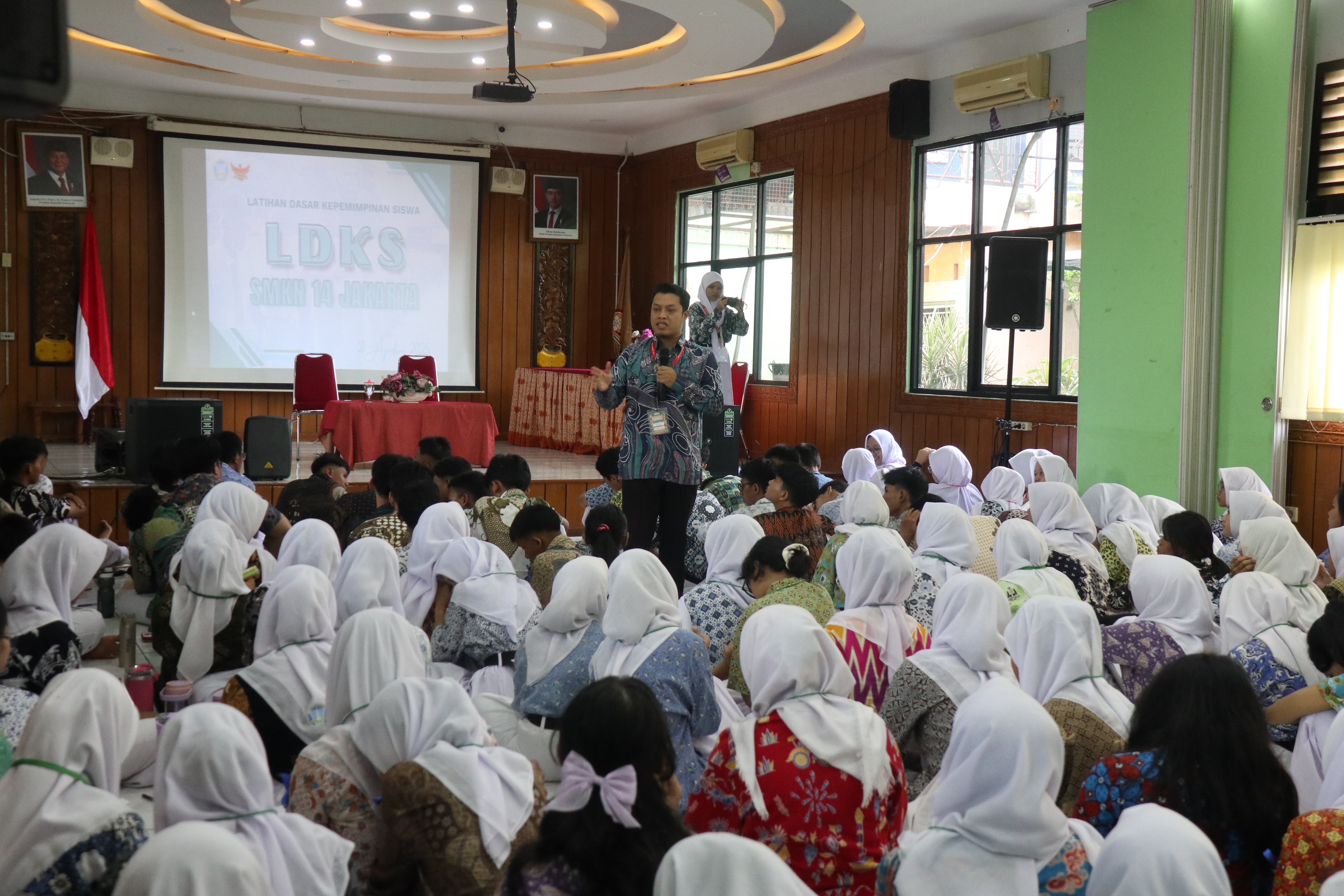 SMKN 14 Jakarta Gelar LDKS 2025 untuk 288 Siswa Baru - Foto 3